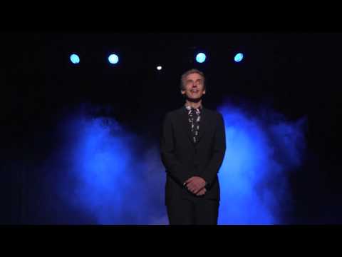 Peter Capaldi gets a standing ovation in Sydney - Doctor Who: The World Tour - #DWWorldTour