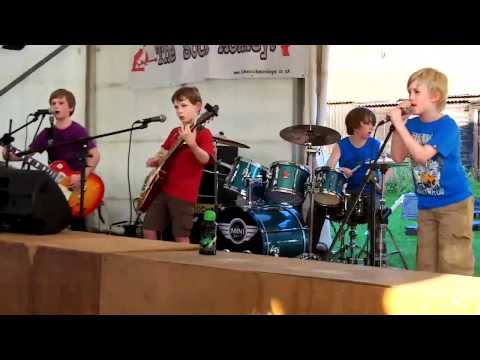 Enter Sandman Metallica by The Mini Band  8 to 10 years old