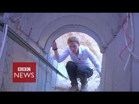 Gaza crisis: Inside Hamas tunnel - BBC News