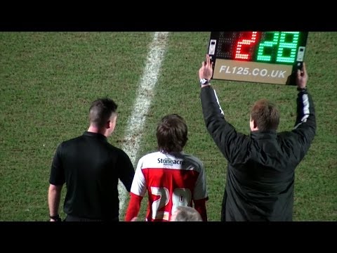 One Direction's Louis Tomlinson plays football for Doncaster Rovers - BBC News