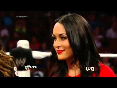 WWE RAW August 8 2014 - Stephanie Mcmahon Vs  Brie Bella Contract Signing