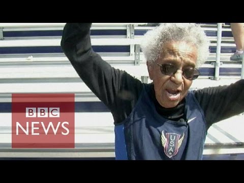 99 year old Ida Keeling sprints to 100m 'world record' - BBC News