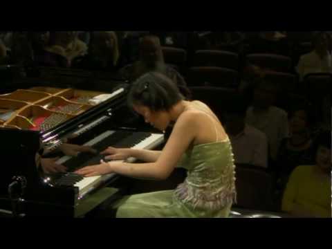 Andrea Lam, piano - In der Nacht from Fantasiestücke, Schumann - Part 5 of 8