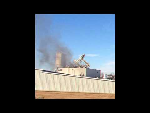 Explosion at Nebraska animal feed factory kills two