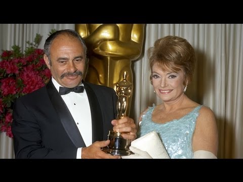 Martin Balsam winning Best Supporting Actor