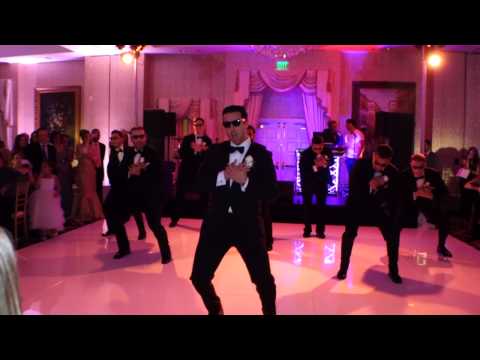 An EPIC SURPRISE (w/ Less Screaming): AN AMAZING Choreographed Wedding Dance