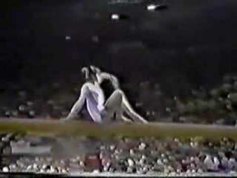 Nadia Comaneci - 1976 Olympic Gold Balance Beam Routine