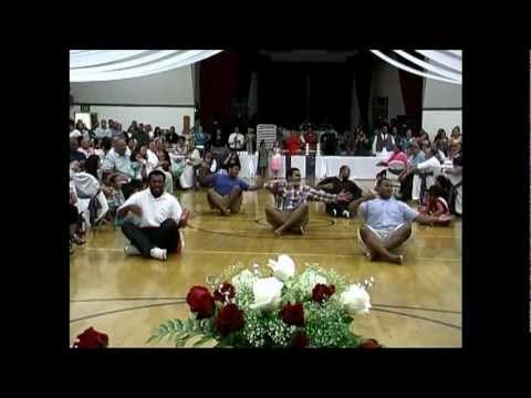 Fijians Celebrate at Pulu Wedding