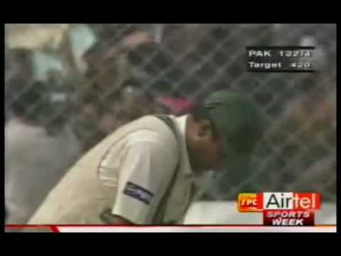 Anil Kumble 10 wicket haul  [ India vs Pakistan, 2nd Test, Delhi, February 4-8, 1999]