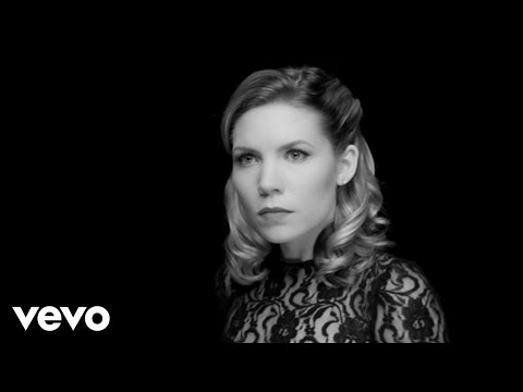 Skylar Grey - Back From The Dead ft. Big Sean, Travis Barker