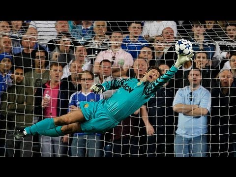 Best Goalkeeper Saves Ever