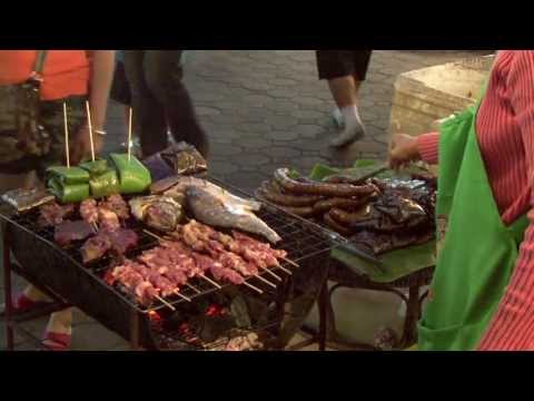 Thai Street Food - Chiang Mai Night Market,Thailand