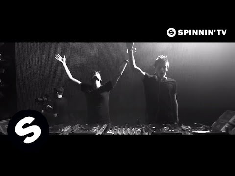 Tom Swoon, Paris & Simo - Wait (Available September 26)