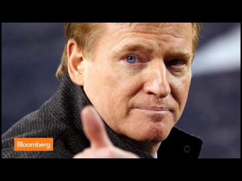 NFL's Big Fail: Should Roger Goodell Resign?