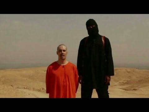 Video shows ISIS beheading U S  journalist James Foley