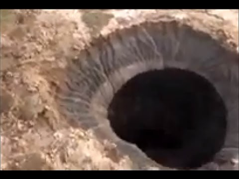 Giant Hole Appears at the 'End of the World' | BREAKING NEWS - 18 JULY 2014