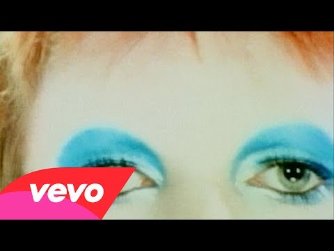 David Bowie - Life On Mars?