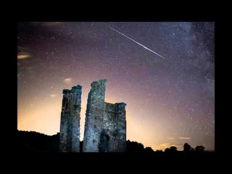 A dazzling meteor lit up skies Thursday night from Ohio to Maryland