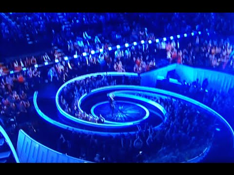 666 Center Stage at 2014 VMAs - Illuminati Symbolism at Award Show Exposed