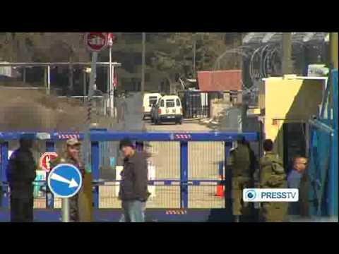 Israel is forced to open al-Quneitra crossing - Press TV News