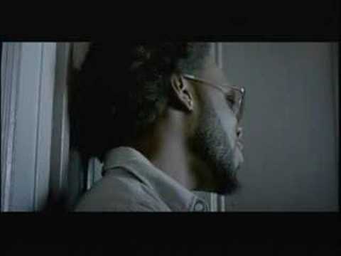 Dwele 