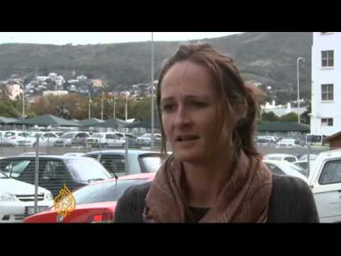 Latest World News - Angolan refugees unwilling to leave South Africa