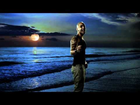 Mia Martina ft. Massari - Latin Moon