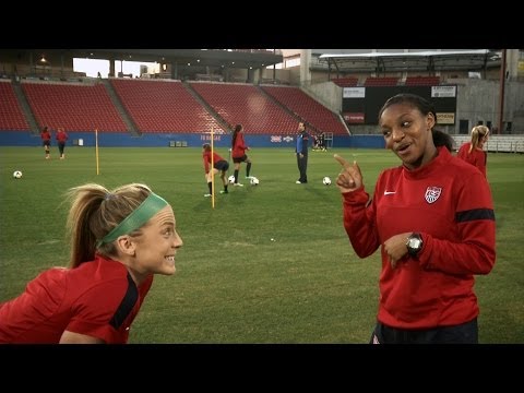 Super Bowl XLVIII Picks with the U.S. WNT