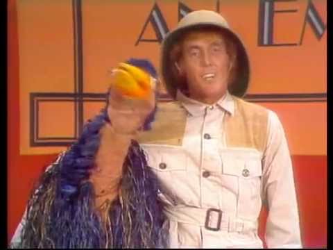 Rod Hull And Emu - How To Groom An Emu