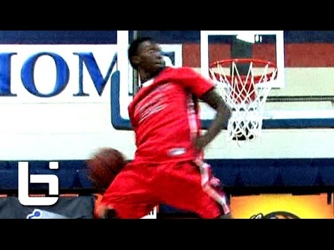 Kwe Parker Is The BEST Dunker In High School! INSANE Bounce!