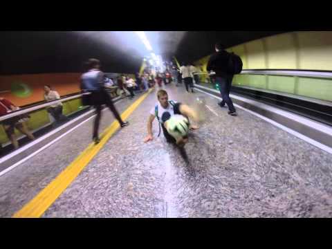 Amazing Freestyle Football In Subway Station!