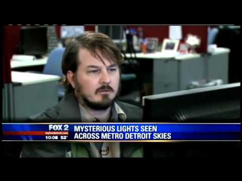 Mass UFO Sighting In Detroit, Michigan and Indiana January 11, 2013 News, REAL Footage