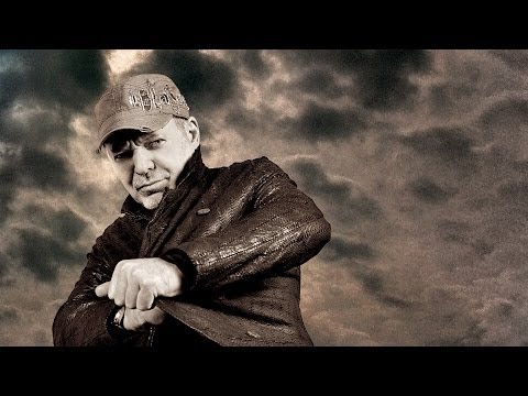 Vasco Rossi Dannate Nuvole (Lyric Video)