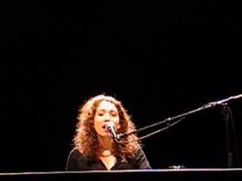 Regina Spektor - Consequence of sounds (Stockholm)