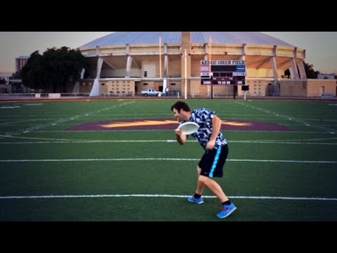 Kid makes an 80 Yard Field Goal with a Frisbee