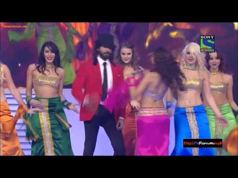 Shahid Kapoor's brilliant Performance at Filmfare Awards 2014