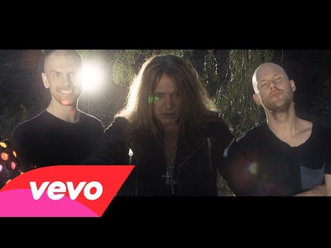 Dada Life - Born To Rage ft. Sebastian Bach