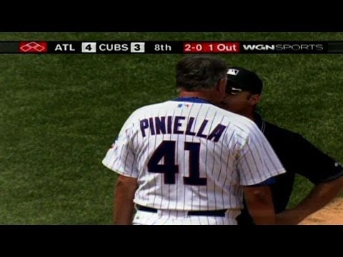 ATL@CHC: Piniella ejected, first time as Cubs manager