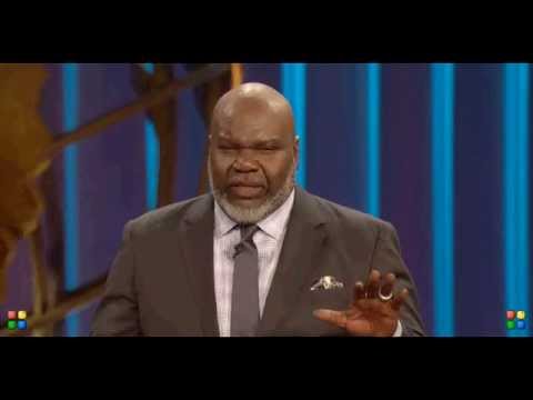 Bishop TD Jakes at LAKEWOOD CHURCH Sunday, May 25, 2014