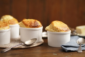 Mac and cheese souffles