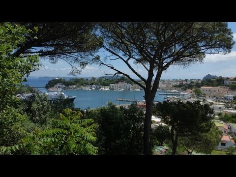 ISCHIA PORTO - L'ISOLA VERDE - HD