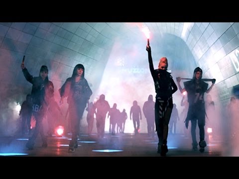 2NE1 - COME BACK HOME M/V