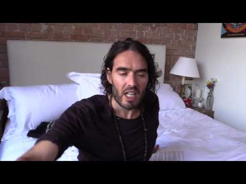 Does David Cameron Secretly Like ISIS? Russell Brand The Trews (E137)