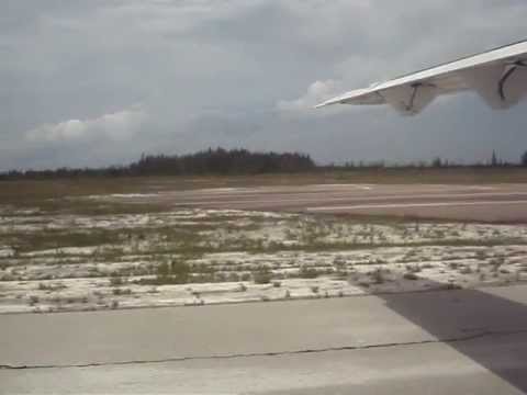 American Eagle ATR-72 Taking off from Grand Bahama International Airport