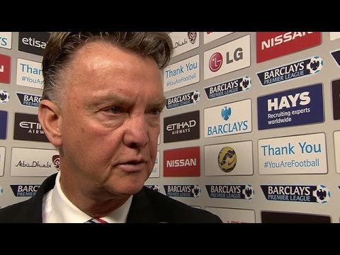 Man City 1-0 Man Utd - Louis van Gaal Post Match Interview - Smalling's Second Yellow Stupid