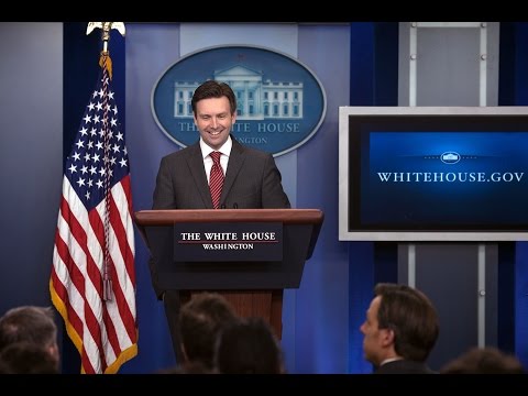 10/17/14: White House Press Briefing