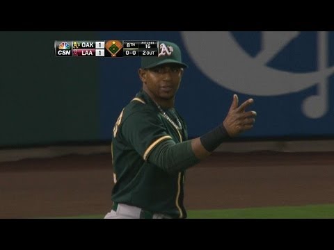 Cespedes throws out Kendrick at the plate