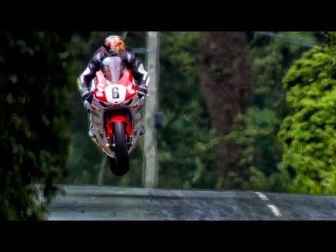 World's MOST Dangerous Race ★HD★ World's Greatest Motor-Sporting Event✔ FULL THROTTLE-ISLE of MAN TT