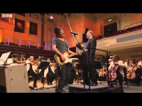 BBC Proms 2011: Fran Healy rocks Dundee's Caird Hall