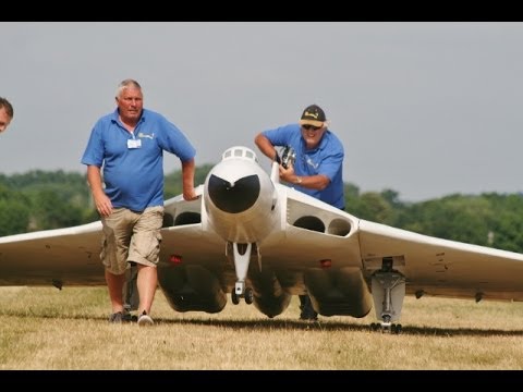 ① LMA RAF COSFORD RC MODEL AIRCRAFT SHOW - 2013 FLIGHTLINE COMPILATION ( PART 1 )